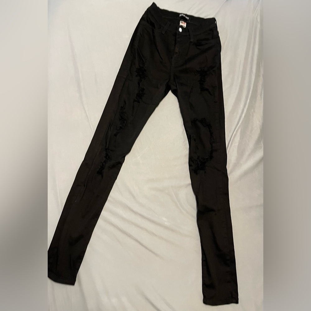 Black Skinny Pants